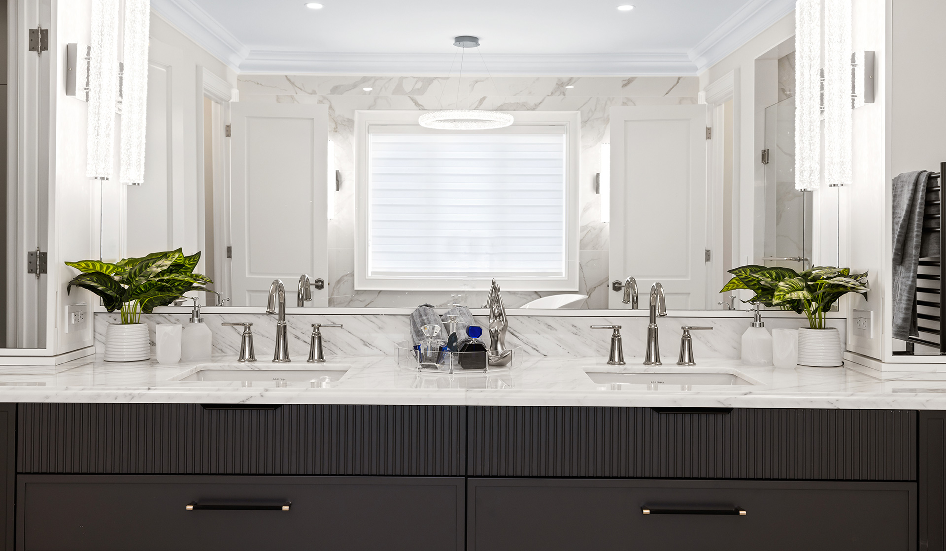 bathroom slider image