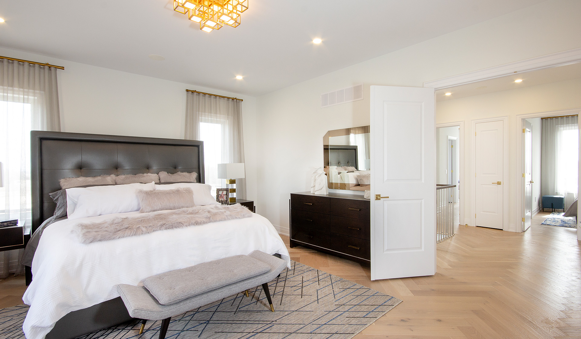 bedroom slider image